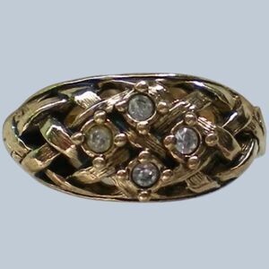Avon Basket Weave Goldtone Size 5 Ring